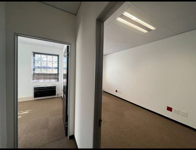 210M² OFFICE TO LET IN ROSEBANK